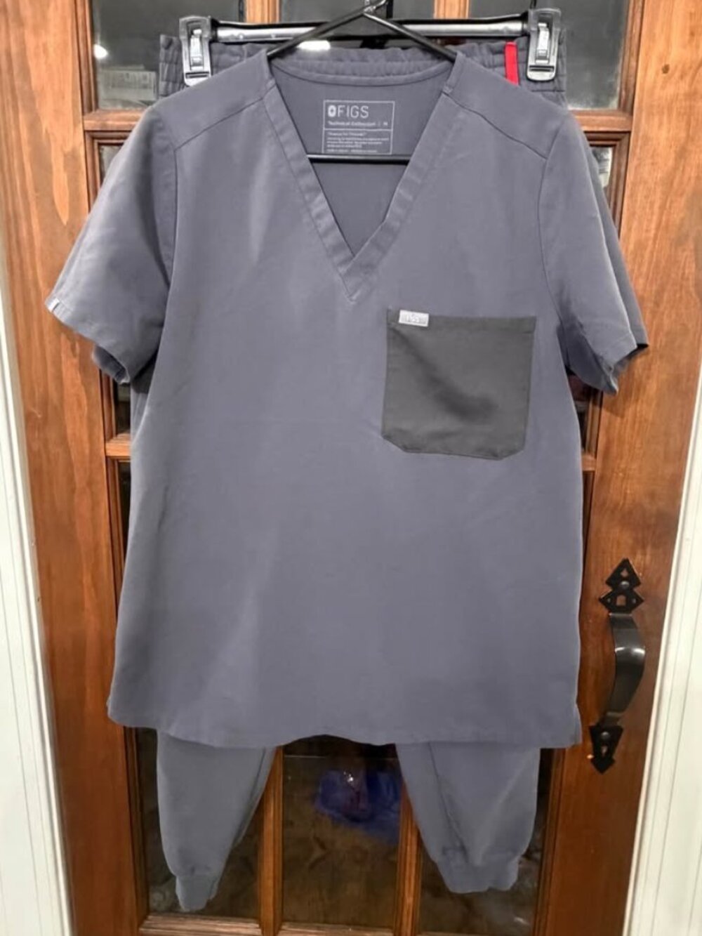 Womens FIGS Dark Gray 2pc Technical Collection Scrubs Set sz M Short Sleeve Top